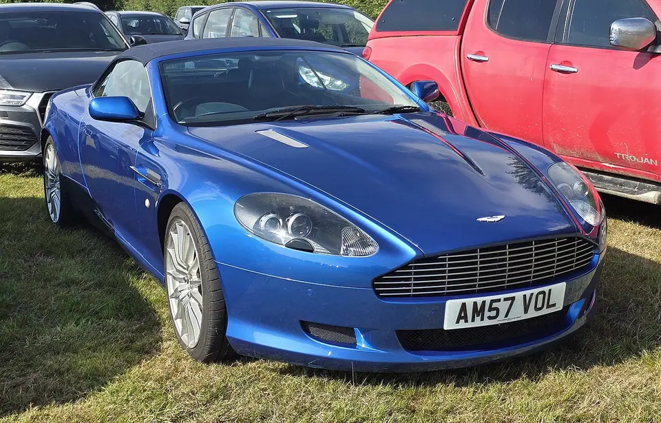 Aston Martin Db9