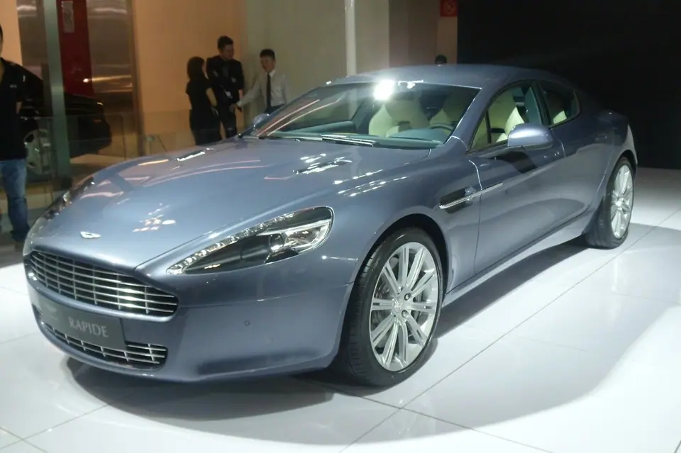 Aston Martin Rapide