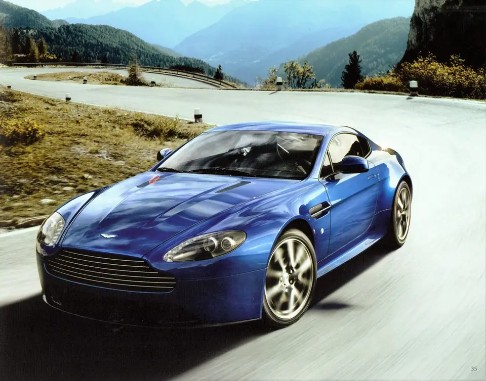 Aston Martin V8 Vantage S