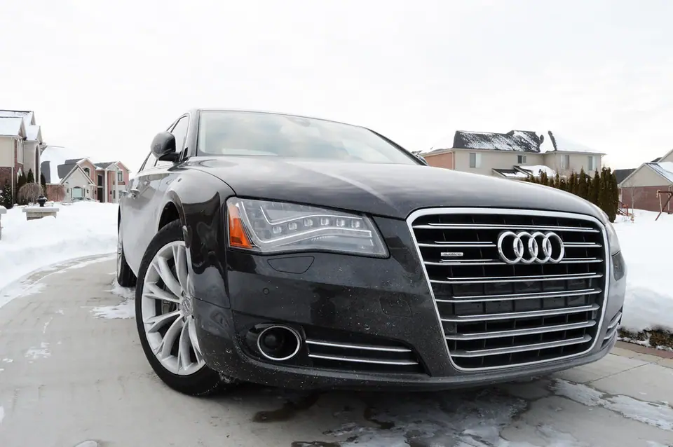 Audi A8 L