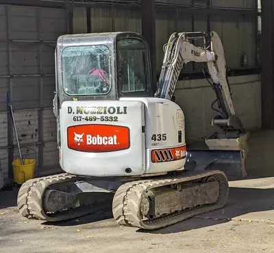 Bobcat 435