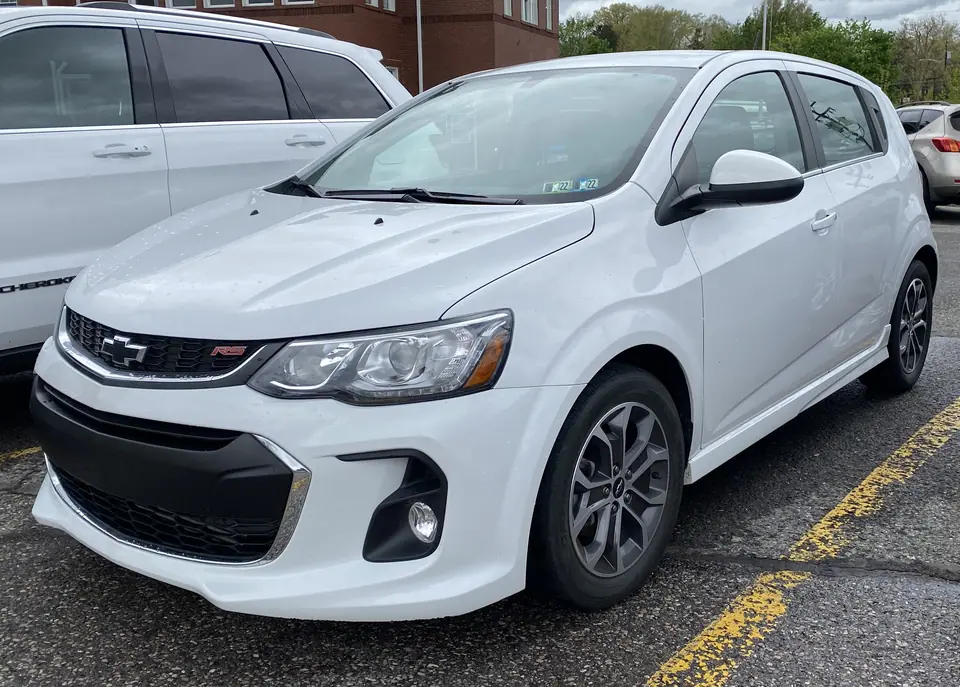 Chevrolet Sonic 5 RS