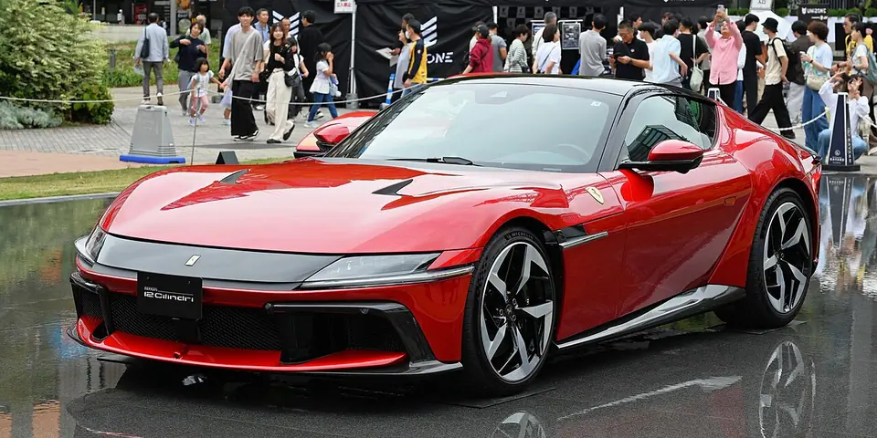 Ferrari 12cilindri