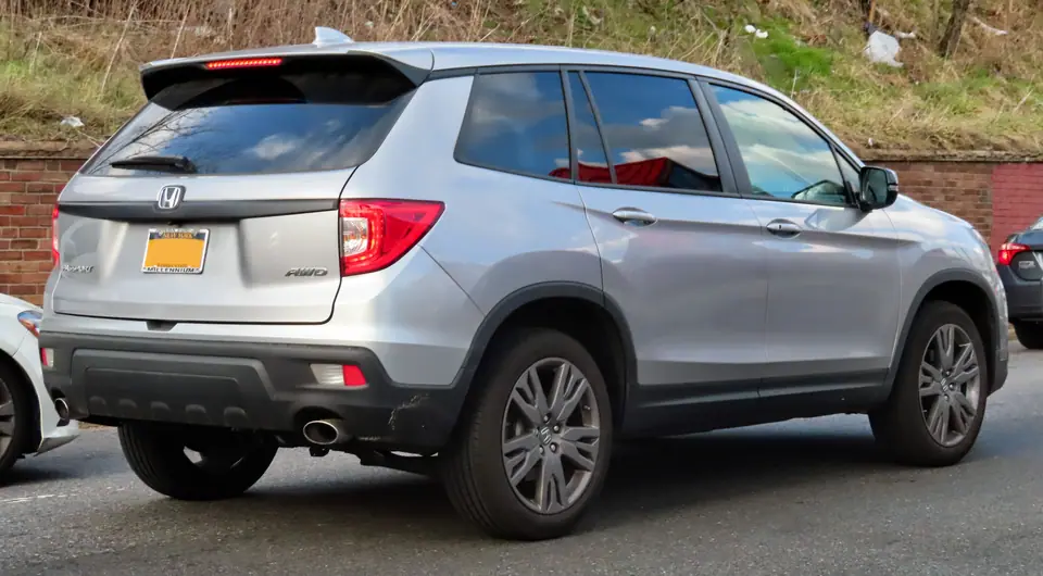 Honda Passport Awd