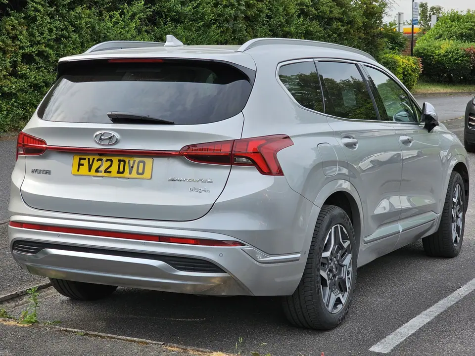 Hyundai Santa Fe Plug-in Hybrid