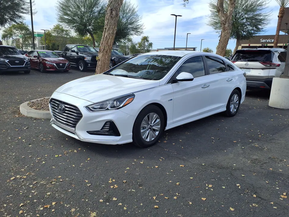 Hyundai Sonata Hybrid SE
