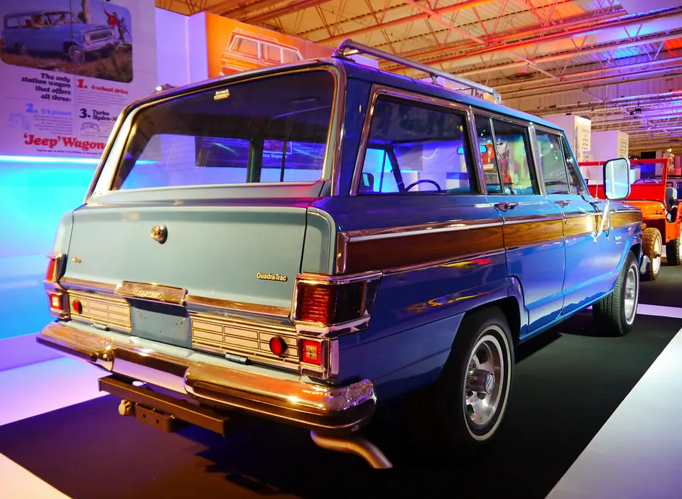 Jeep Wagoneer L 4WD