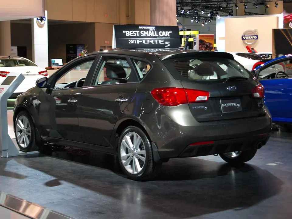 Kia Forte 5