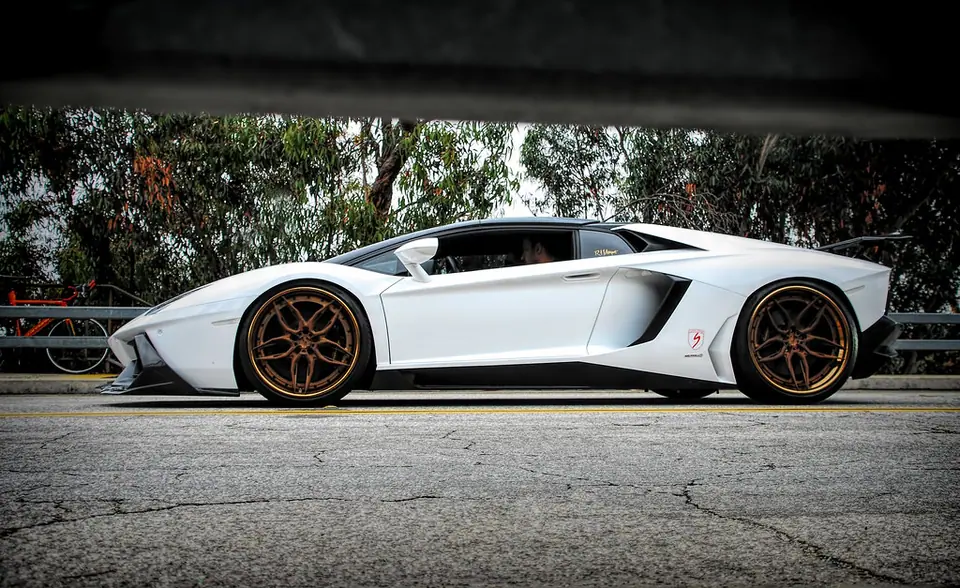 Lamborghini Aventador Coupe