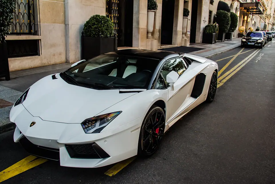 Lamborghini Aventador Roadster
