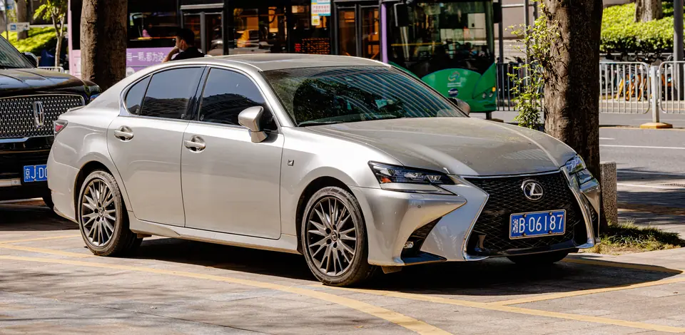 Lexus GS 200t