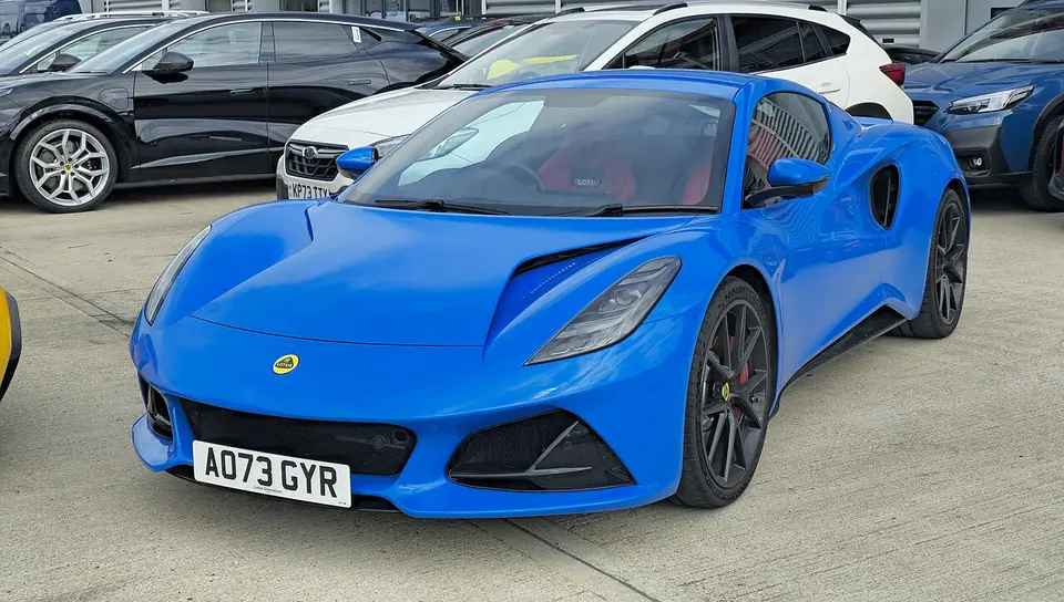 Lotus Emira