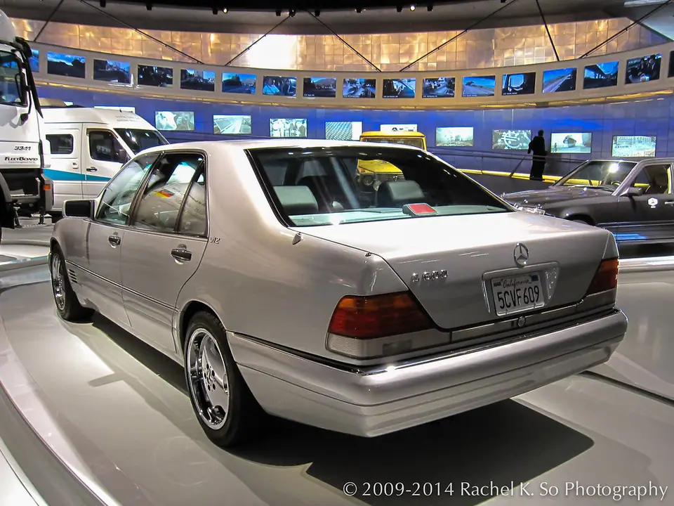 Mercedes-Benz S600