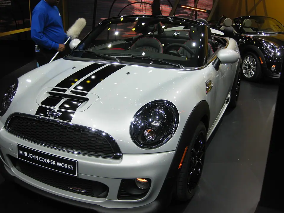 Mini John Cooper Works Roadster