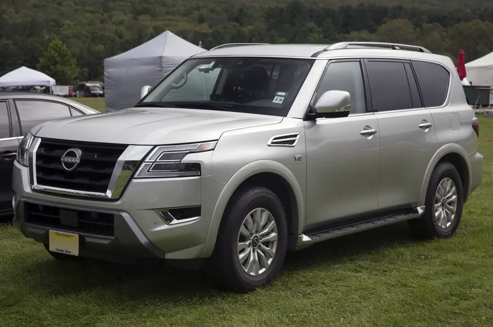Nissan Armada 2WD