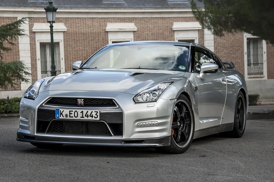 Nissan Gt-R