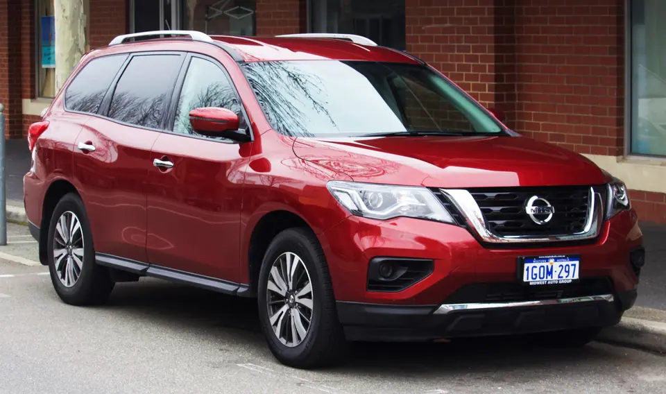 Nissan Pathfinder 2WD