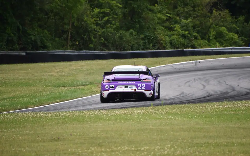 Porsche 718 GT4 RS