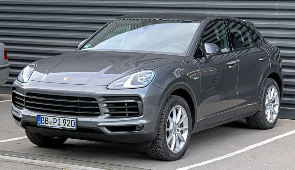 Porsche Cayenne e-Hybrid Coupe