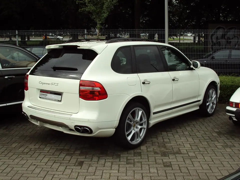 Porsche Cayenne Gts Coupe
