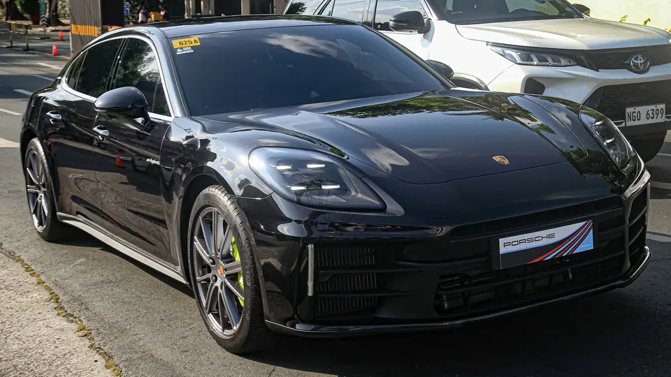 Porsche Panamera 4 e-Hybrid Executive