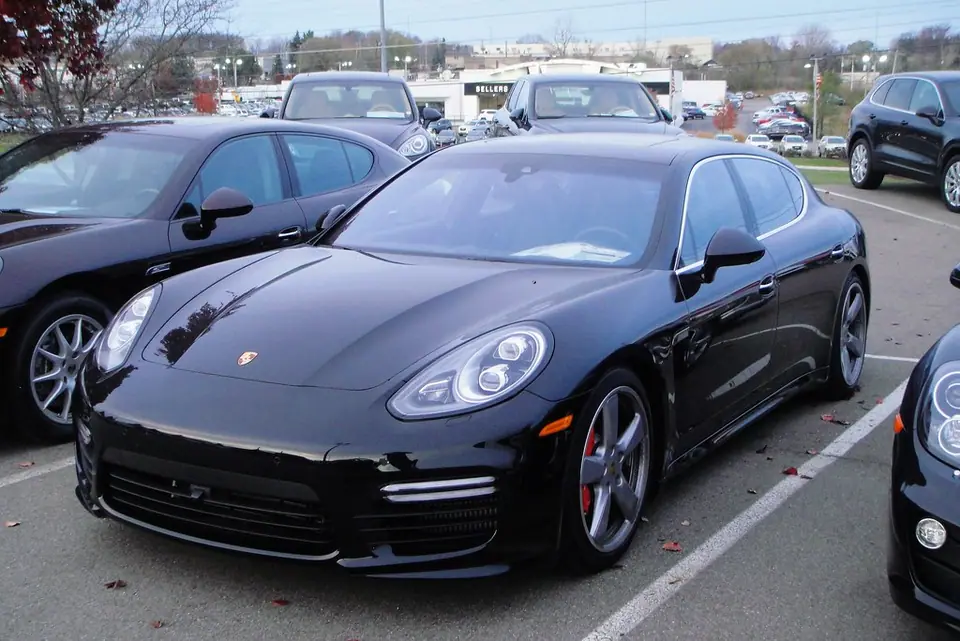 Porsche Panamera Turbo Executive