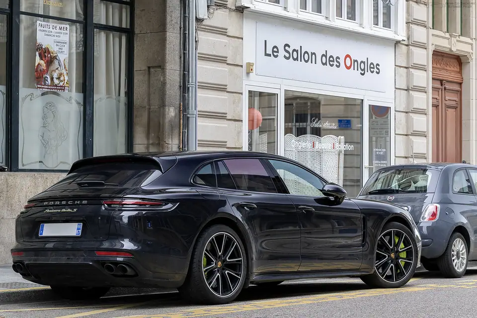 Porsche Panamera Turbo S e-Hybrid