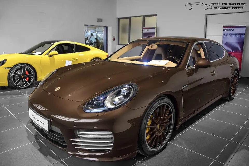 Porsche Panamera Turbo S Executive