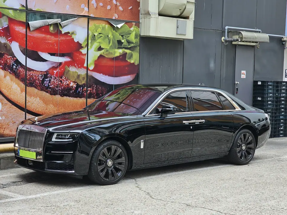 Rolls-Royce Ghost Extended