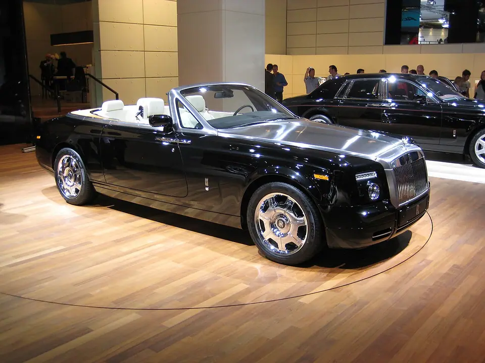 Rolls-Royce Phantom Drophead Coupe