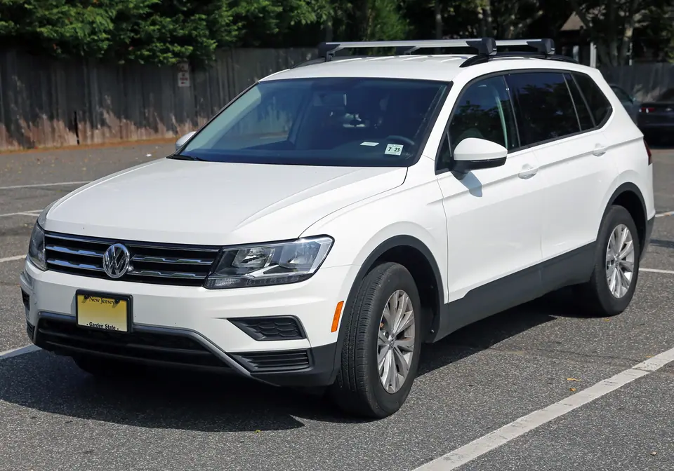 Volkswagen Tiguan S