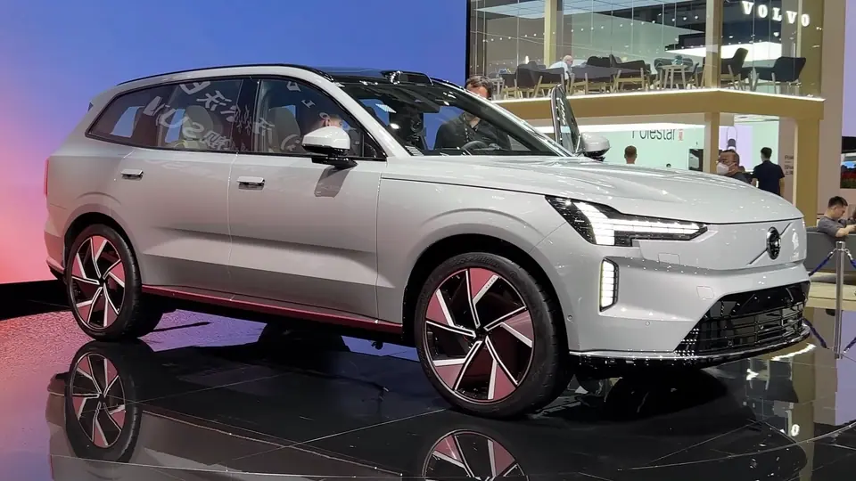 Volvo Ex90
