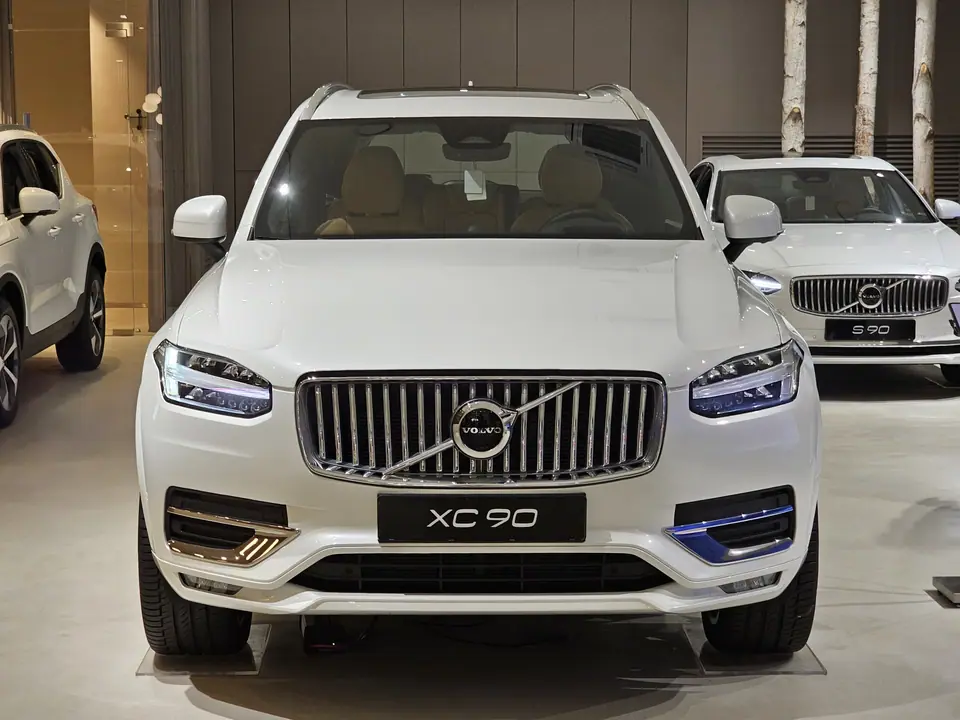 Volvo Xc90 B6 Awd