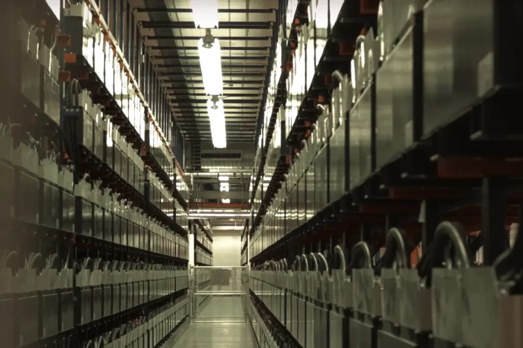 Which Battery Has The Most Voltage? Vehicles, Cars and Engines