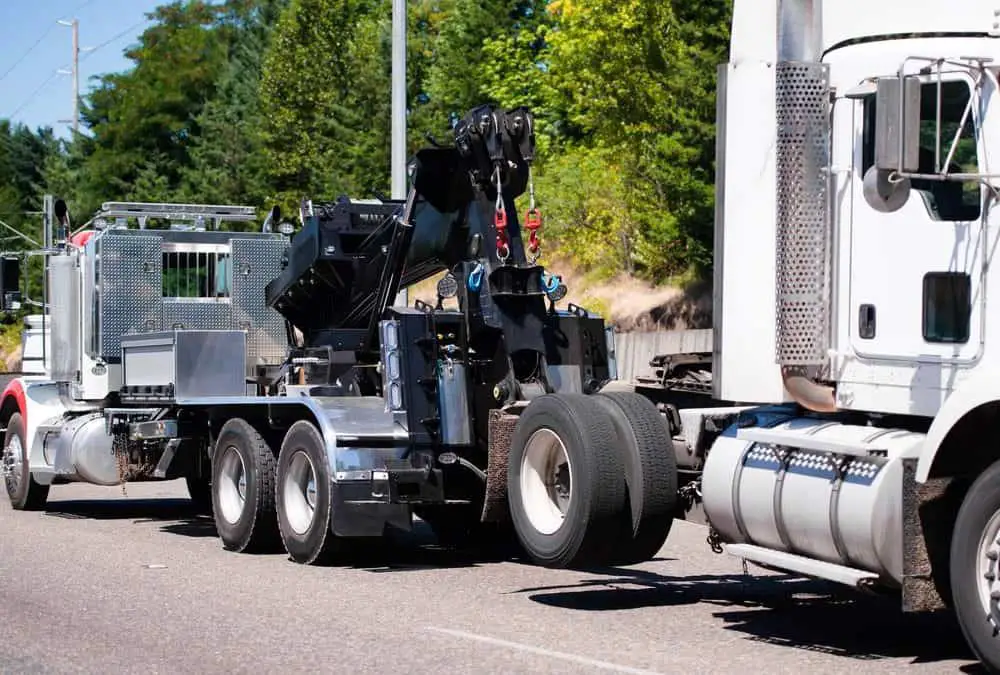 towing semi-truck